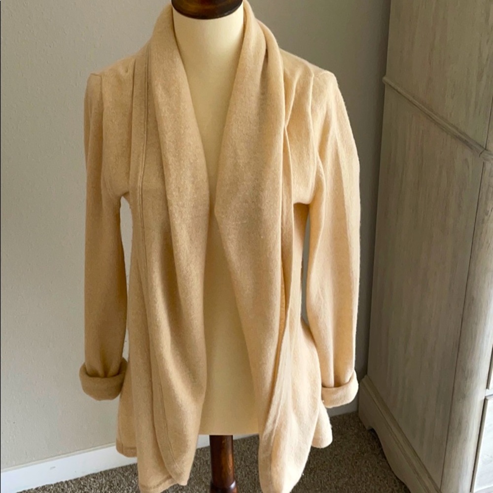 Cashmere Lilly Sweater